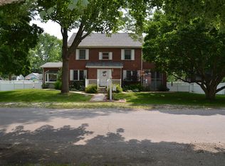 412 N Illinois St, Atwood, IL 61913