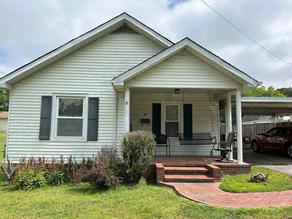 110 McGill St, Martin, TN 38237
