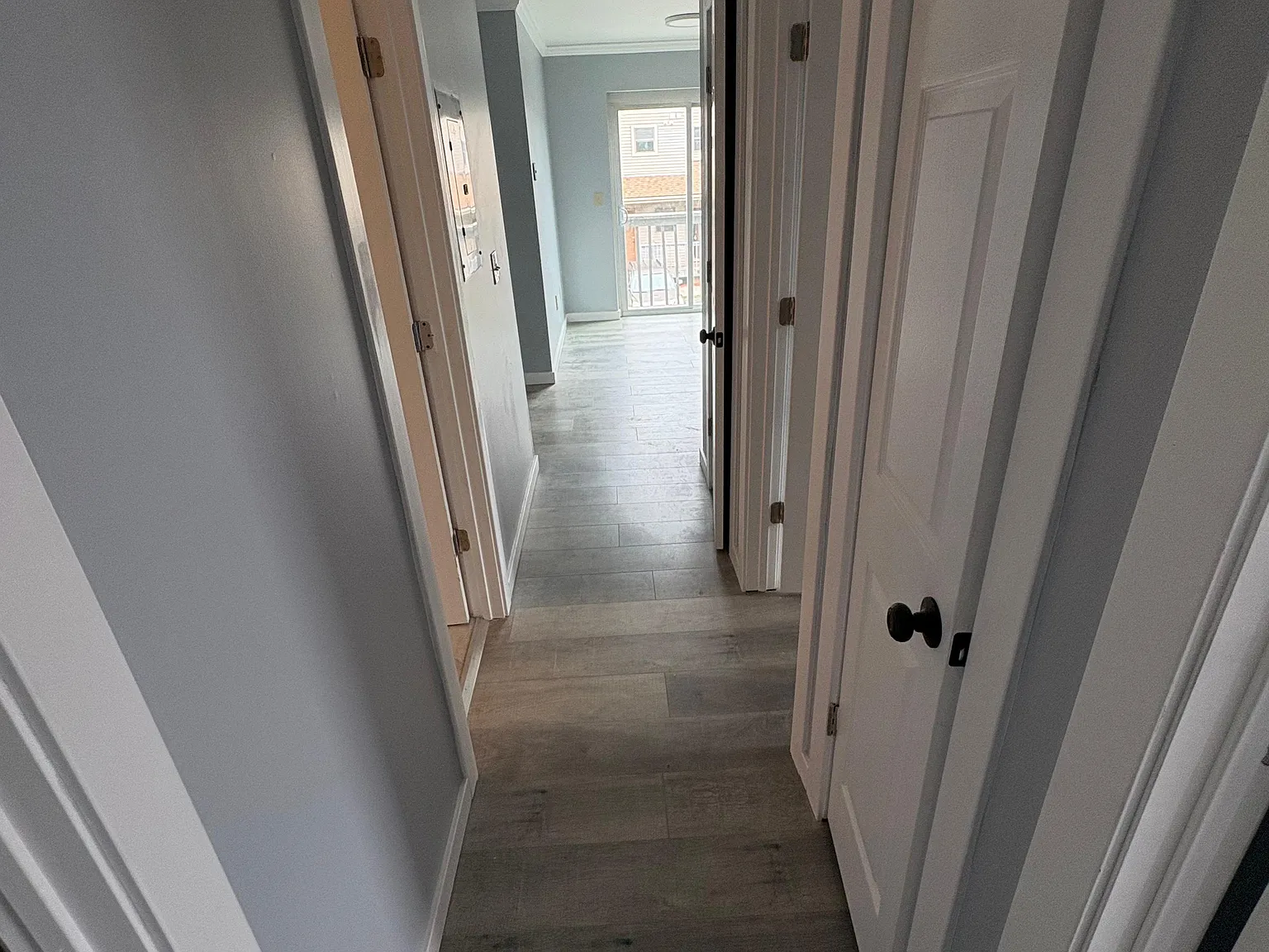 2 bed, $1,895 — Photo 4