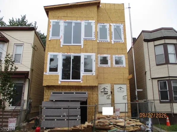 585 S 19Th St, Newark City, NJ 07103