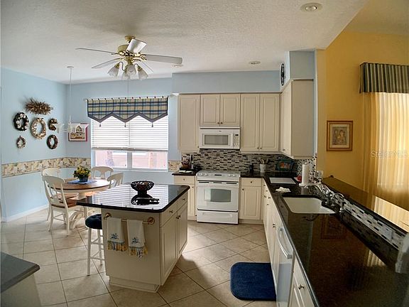 4th image of 4228 Preserve Pl #7C