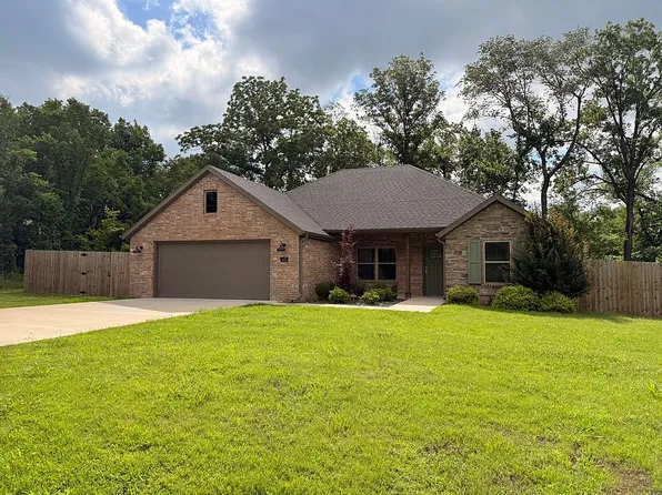 62 Cannich Dr, Bella Vista, AR 72715