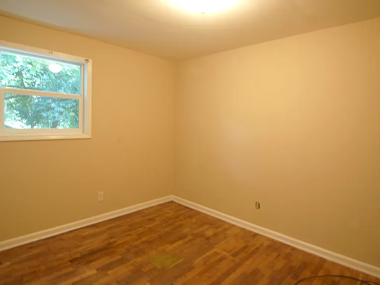 1018 Dillard St — Photo 7