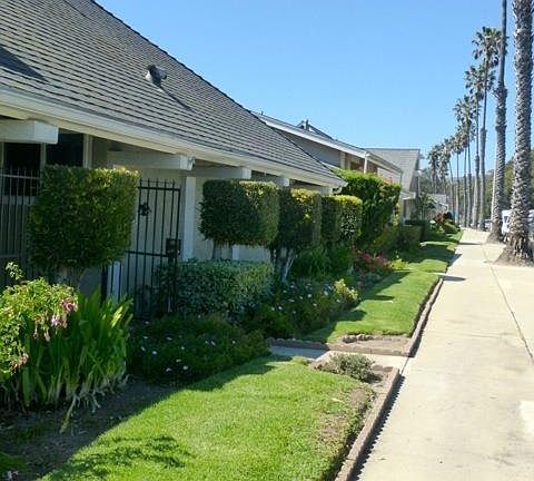 3rd image of 3095 Harbor Blvd