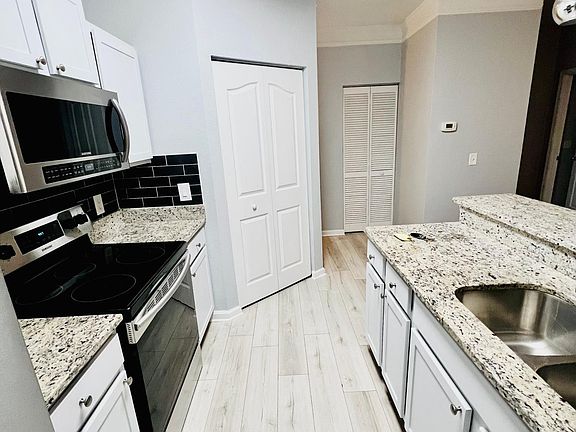5th image of 4207 S Dale Mabry Hwy Unit 11208