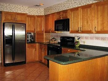 2nd image of 1720 Karen Ln