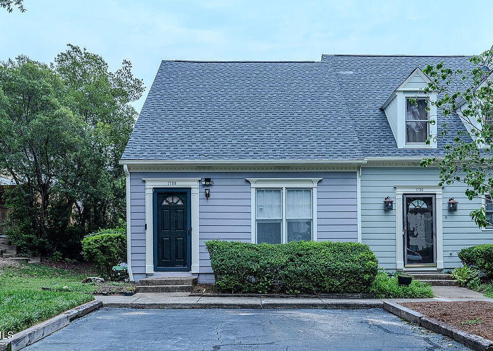 1st image of 1738 Township Cir