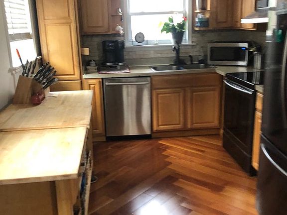 5th image of 201 Southwood Rd