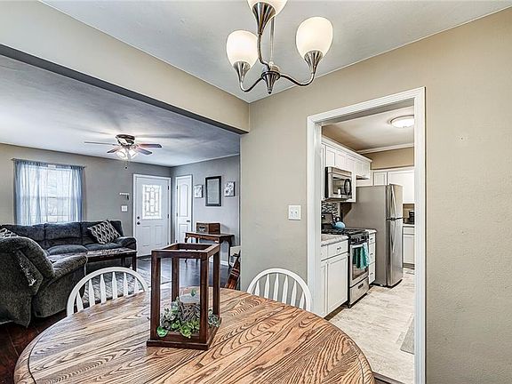 4th image of 4210 N Whittier Pl