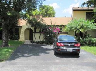 7015 SW 127th Ct, Miami, FL 33183