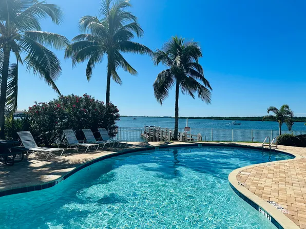 8800 Bay Pines Blvd, Saint Petersburg, FL