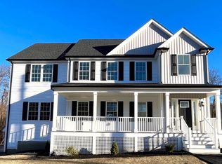9 Horizon Way, Plaistow, NH 03865