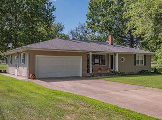 543 Gratz Brown St, Moberly, MO 65270
