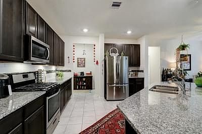 5th image of 22402 Newcastle Waters Ct