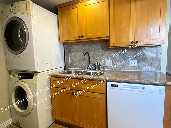 4th image of 4231 E 10th St #6