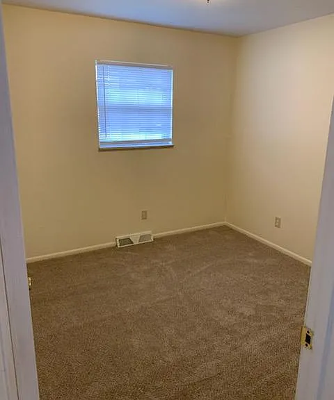 4063 Bruene Ave — Photo 21
