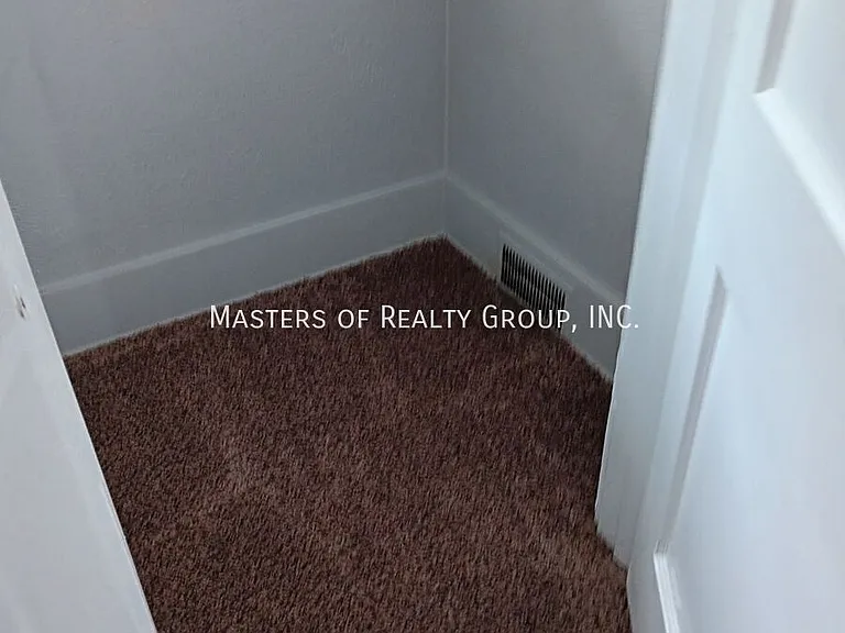 1129 Diamond Ave — Photo 15