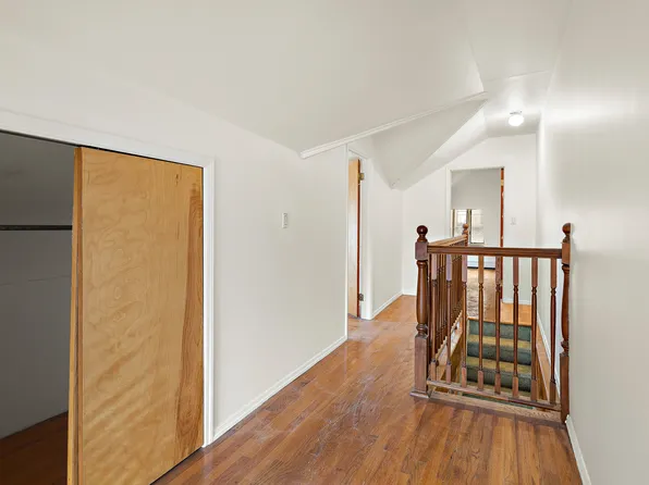 558 84th Street image 19 of 24