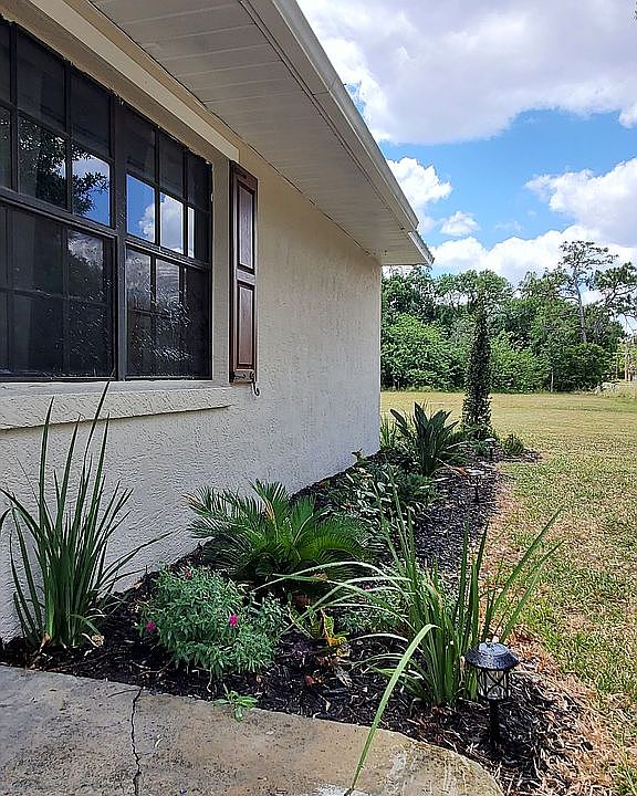 1/2 acre land