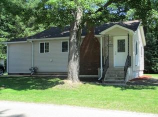 N1356 Thistle Dr, Genoa City, WI 53128
