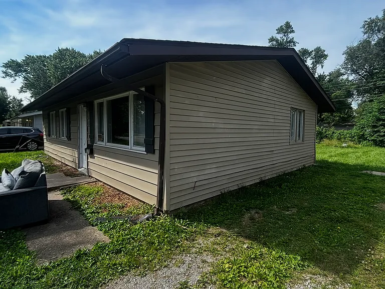 13 Drexel Dr — Photo 4