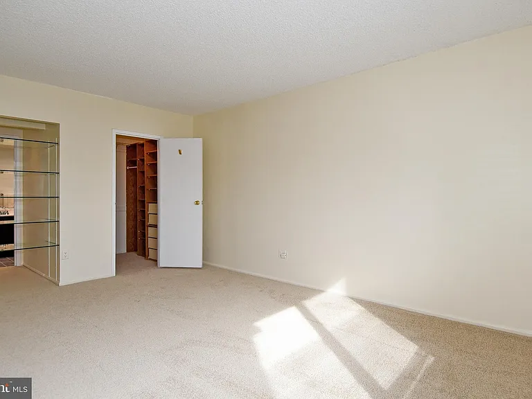 5500 Holmes Run Pkwy #1007 — Photo 25
