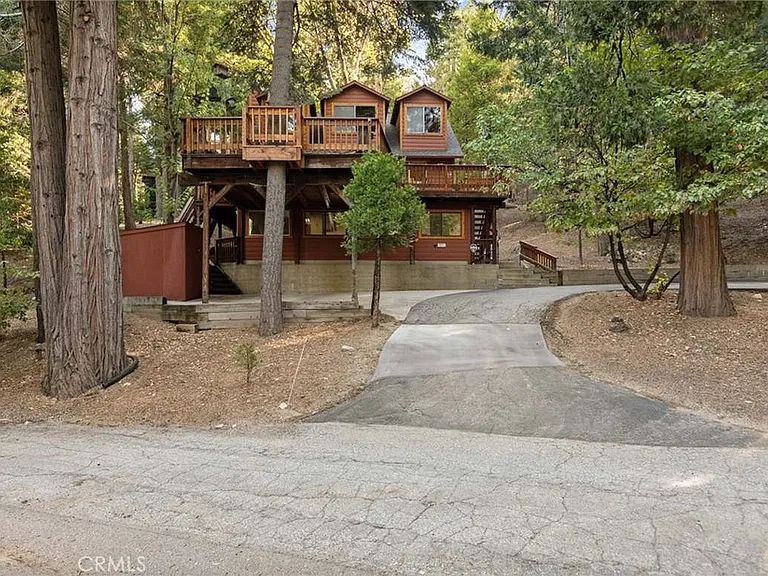 637 Crest Estates Ct — Photo 13