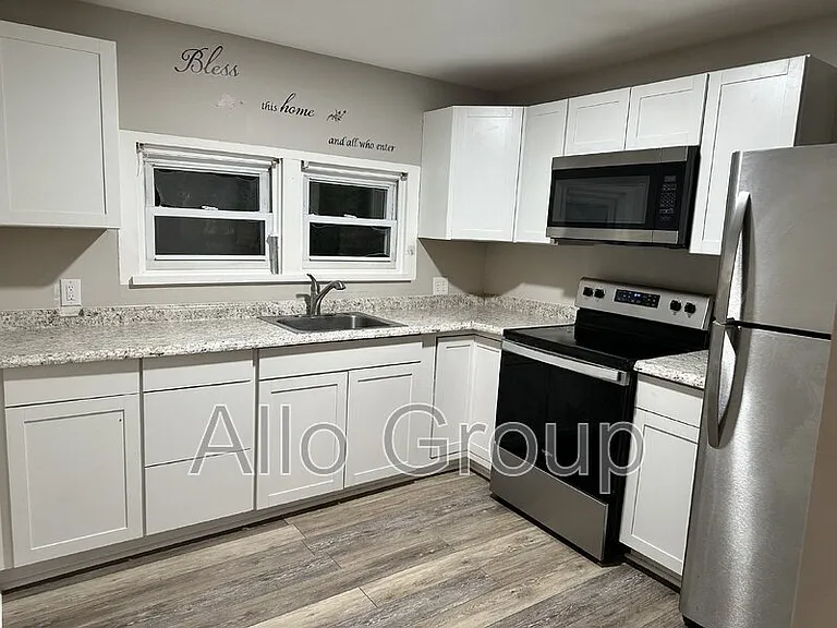 9878 Canterbury Rd #2 — Photo 1