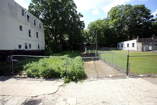 2nd image of 11 Orchard St