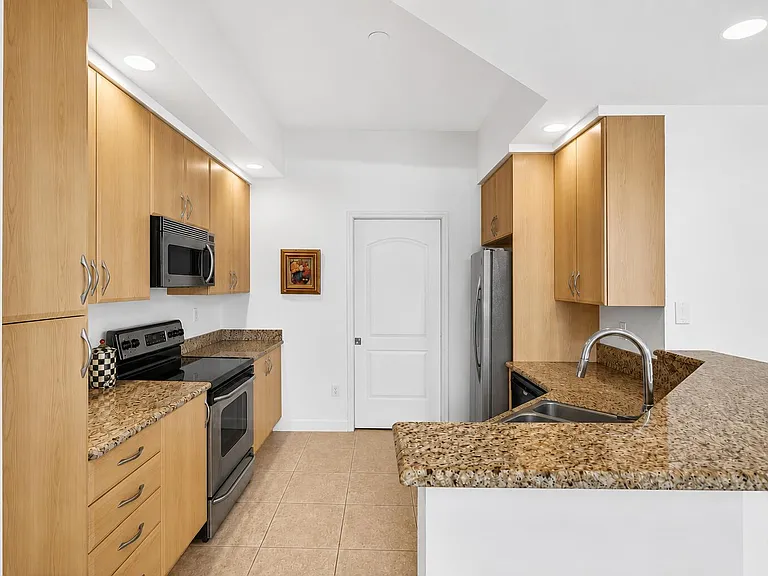 801 S Olive Ave #1119 — Photo 7