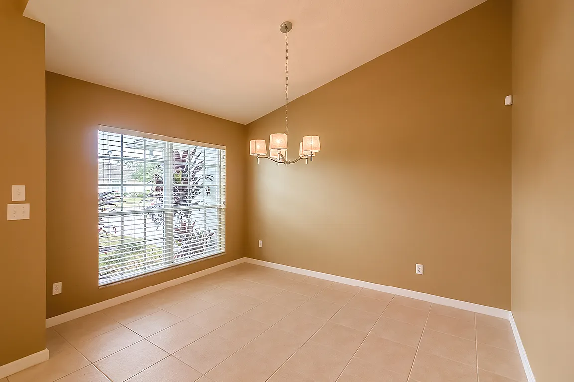 Beautiful 3 Bedroom Home in LPGA! — Photo 3