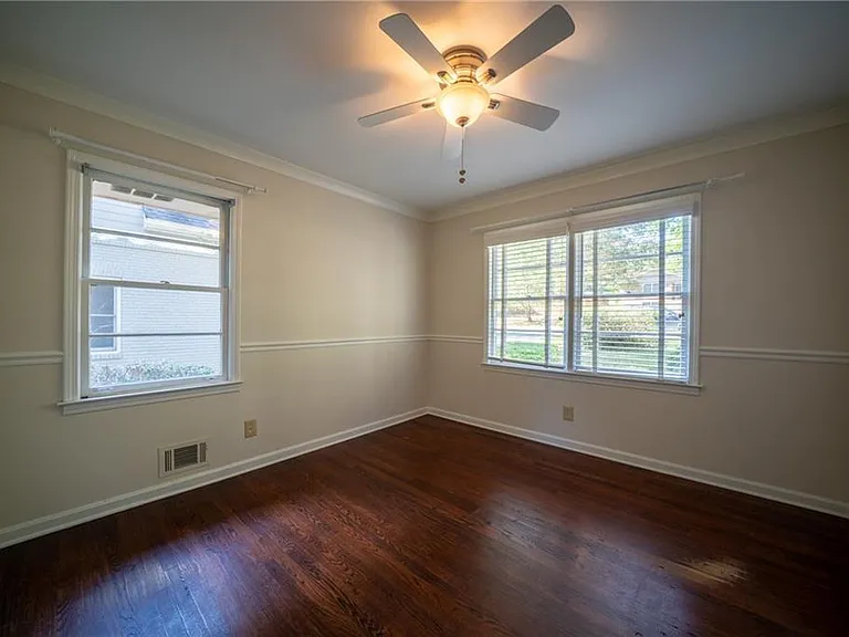 1501 Diamond Head Dr — Photo 14