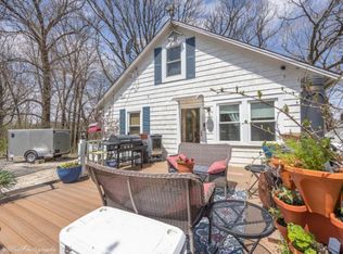 43W320 Smith Rd, Elburn, IL 60119