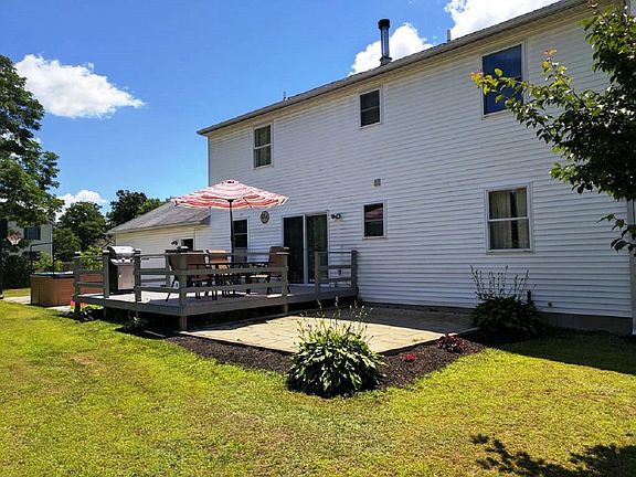3rd image of 6420 Peters Ln