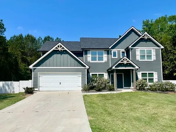 100 Fenwick Manor Dr, Lagrange, GA 30241
