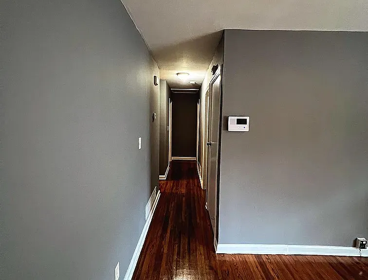 2884 Meadowview Dr SE — Photo 9