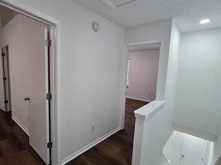2805 Queen Anne Ct — Photo 30