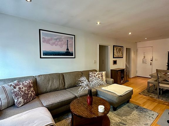 4th image of 170 W 23rd St APT 6H
