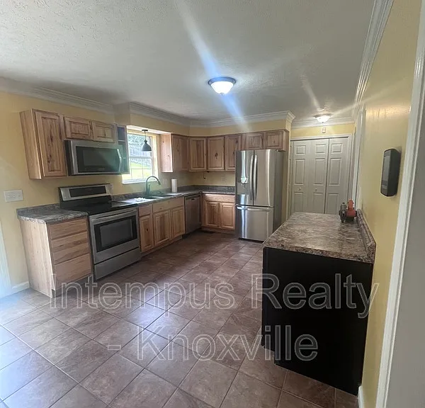 7728 Chapel Bend Dr — Photo 22