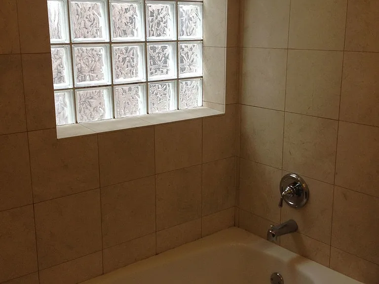 1528 W Greenleaf Ave #3W — Photo 10
