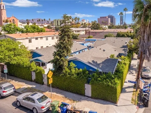 6685 De Longpre Ave, Los Angeles, CA 90028