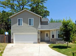 88081 9th St, Veneta, OR 97487