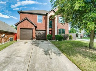 814 Honey Hill Dr, Garland, TX 75040