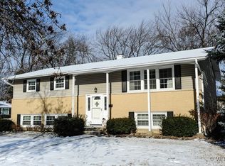 1034 E Patten Dr, Palatine, IL 60074