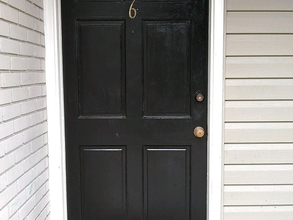1st image of 411 Northside Dr APT C6
