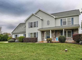 915 Silver Lake Rd, Lewisberry, PA 17339