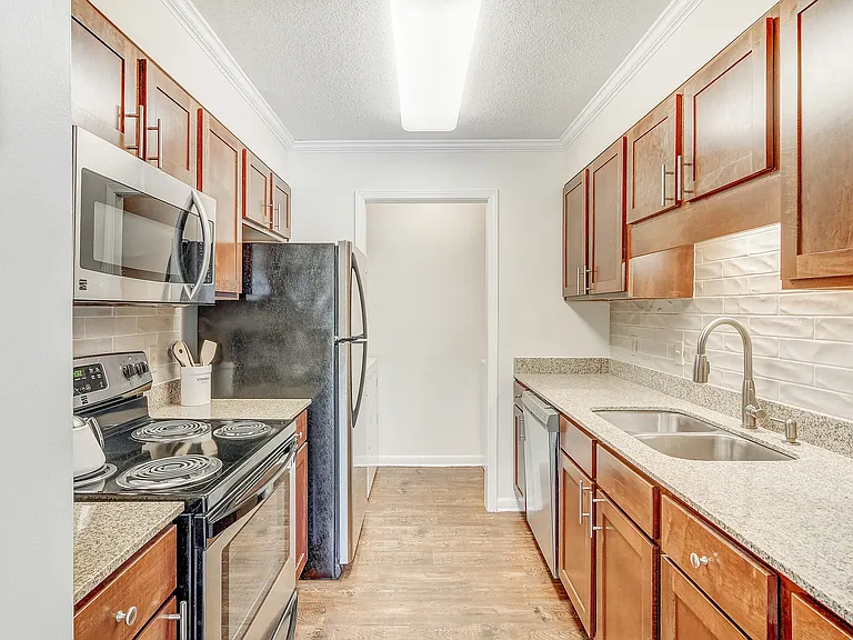 Cambridge Station Apartment Homes — Photo 4