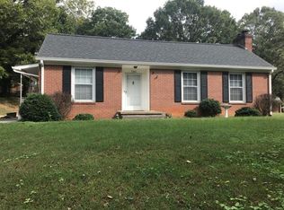 739 Indian Trl, Martinsville, VA 24112