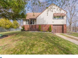 2 James Ln, Hammonton, NJ 08037