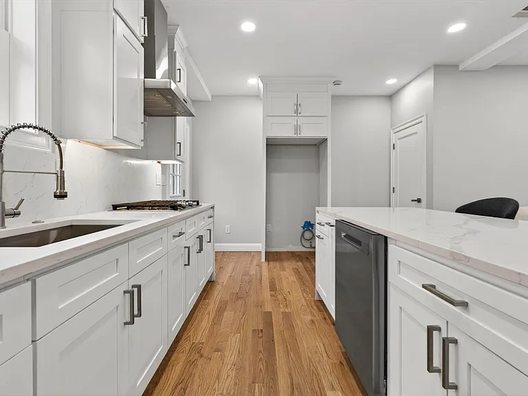 72 Westborough Rd #1 — Photo 7